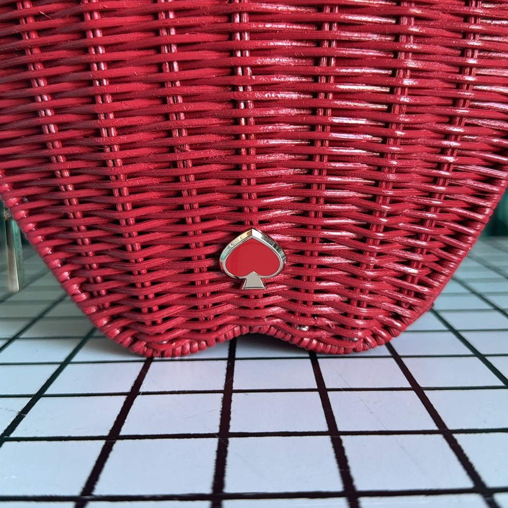 Kate Spade Wicker Red Apple crossbody bag - Picture 3 of 10
